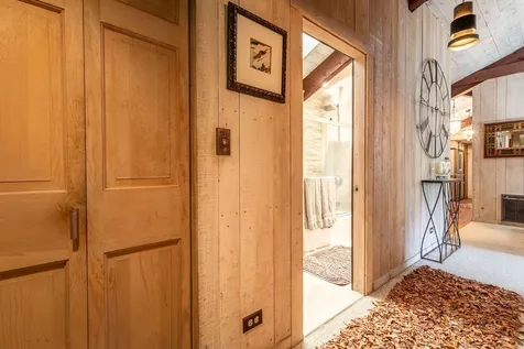 221 Glen Road Peru VT 05152