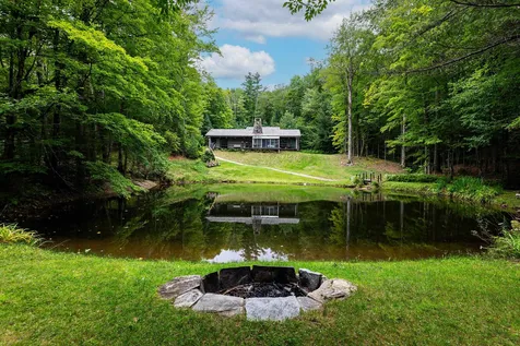 221 Glen Road Peru VT 05152