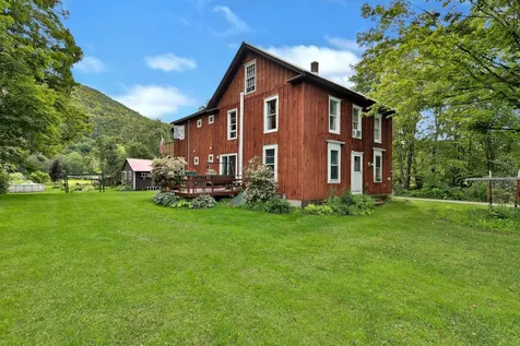 3628 Route 100 Pittsfield VT 05762