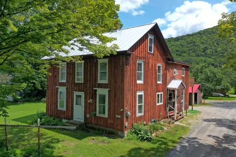 3628 Route 100 Pittsfield VT 05762