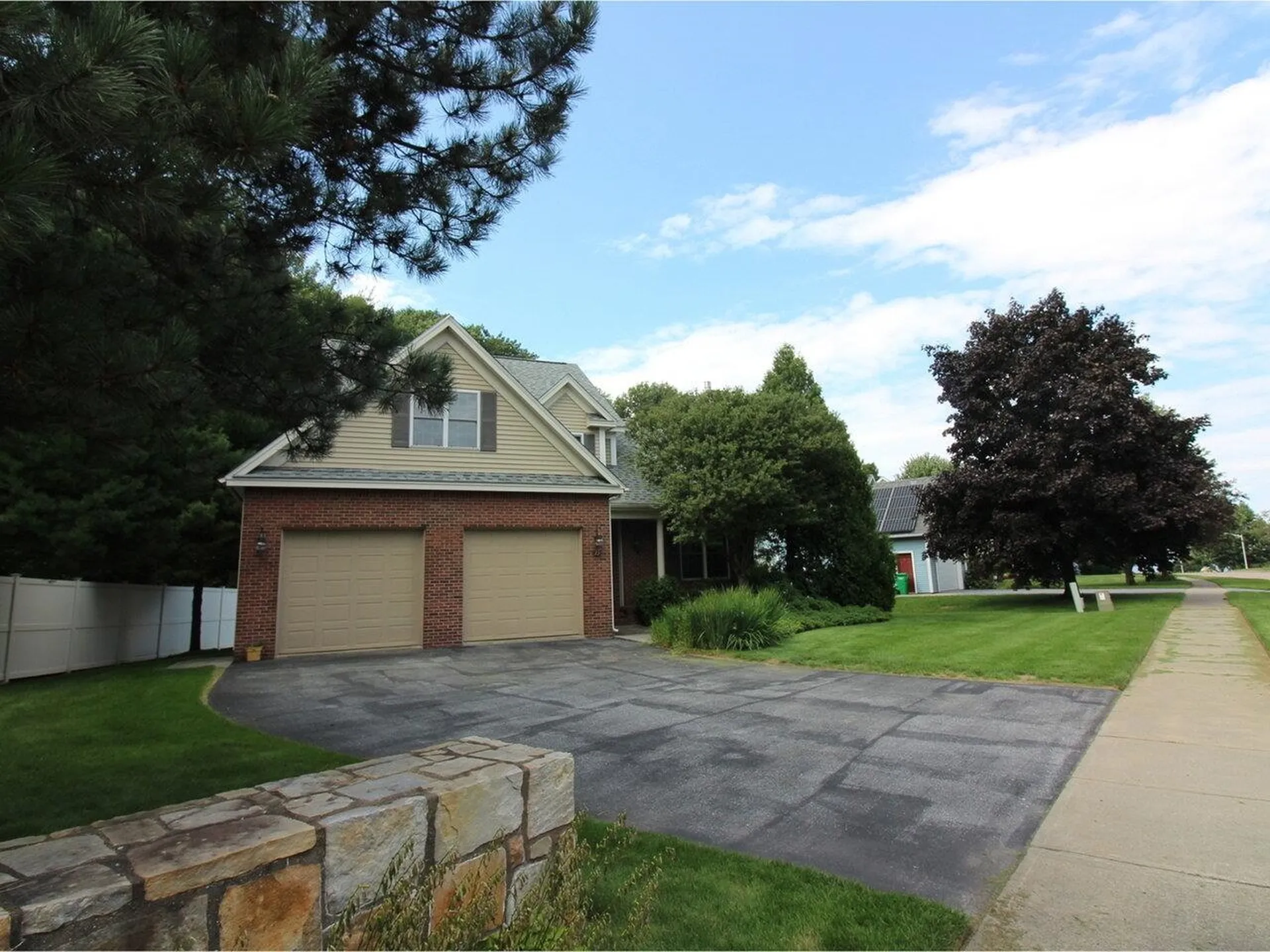 23 Overlake Drive Colchester VT 05446