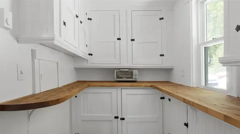 5 Gill Terrace Ludlow VT 05149