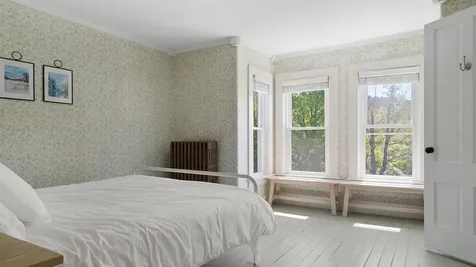 5 Gill Terrace Ludlow VT 05149