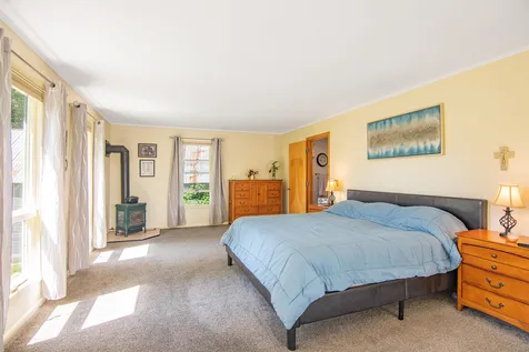 1570 Pelots Point Road North Hero VT 05474