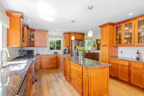 1570 Pelots Point Road North Hero VT 05474