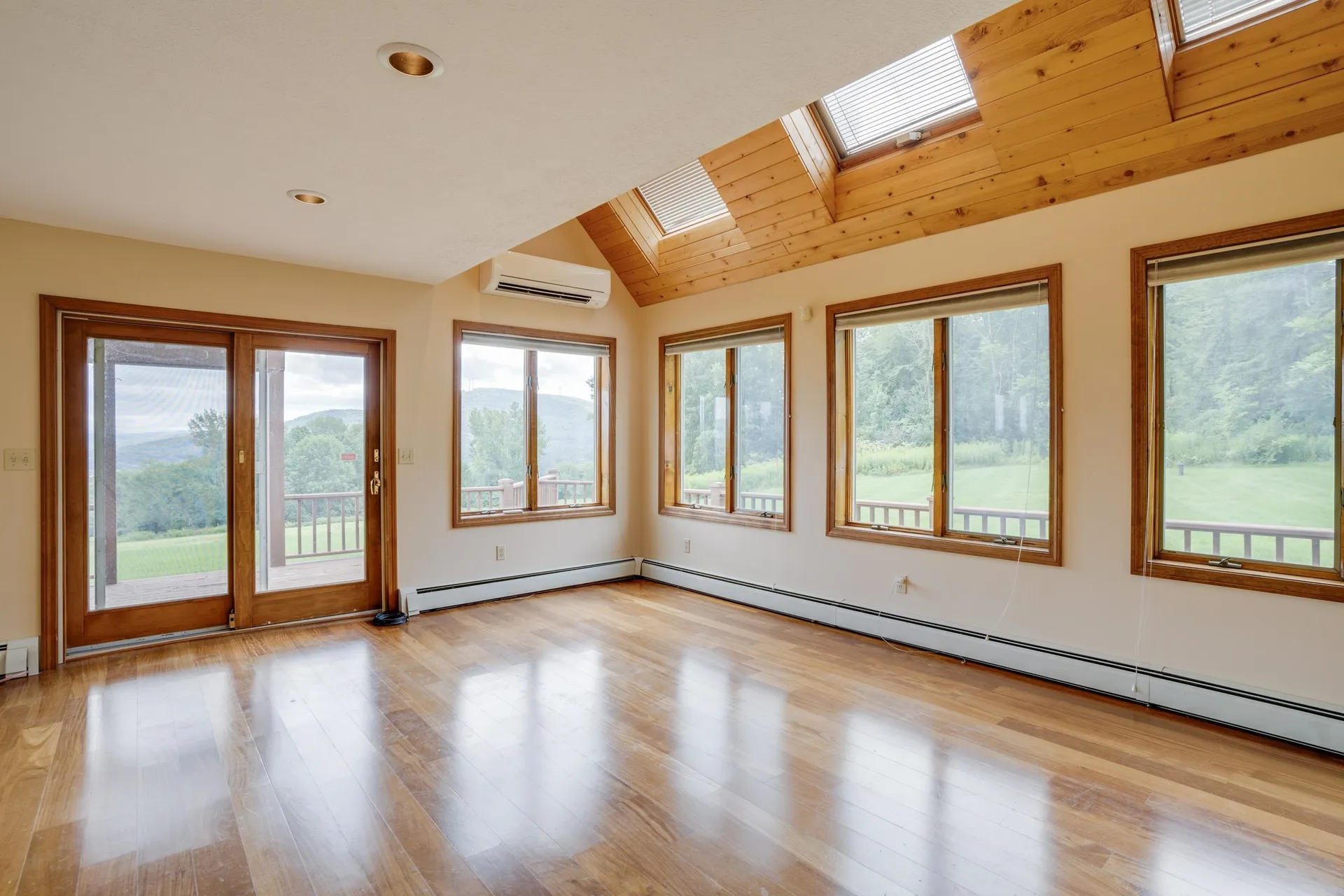 50 Summit Way Milton VT 05468