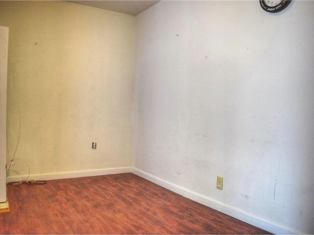 27 North Elm Street St. Albans City VT 05478