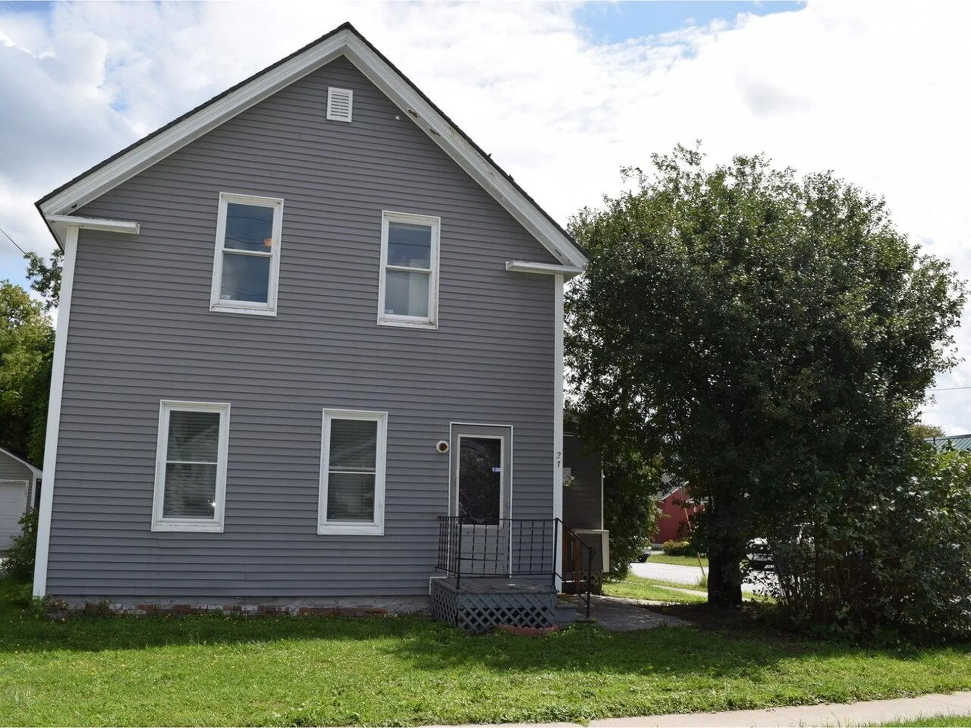 27 North Elm Street St. Albans City VT 05478