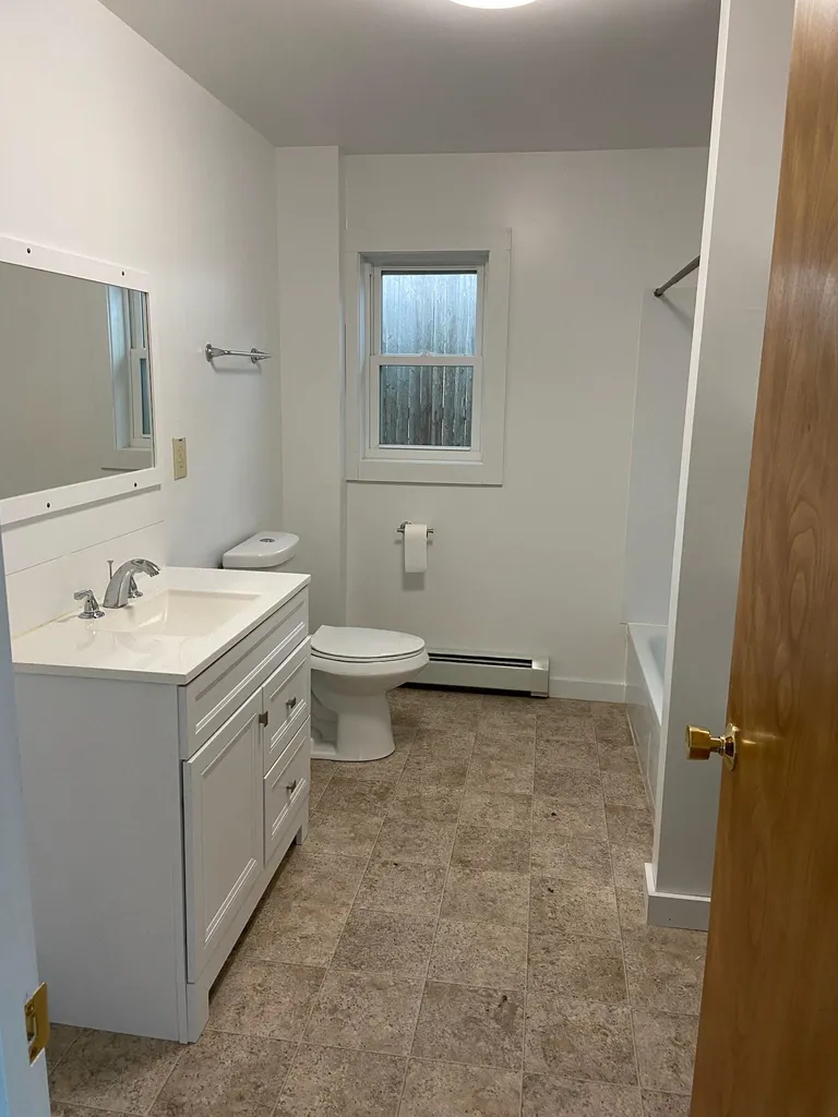 14 Dyer Street Laconia NH 03246
