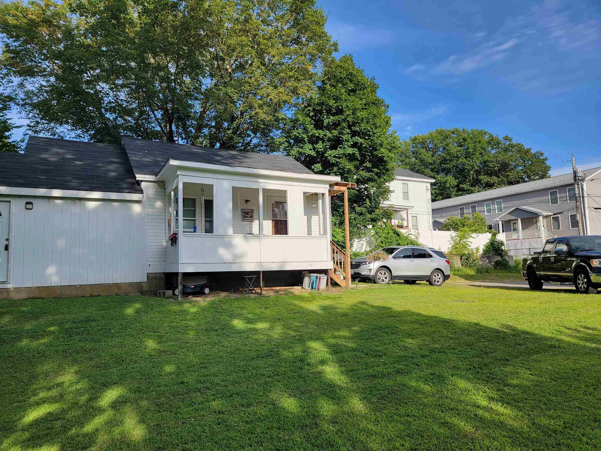14 Dyer Street Laconia NH 03246