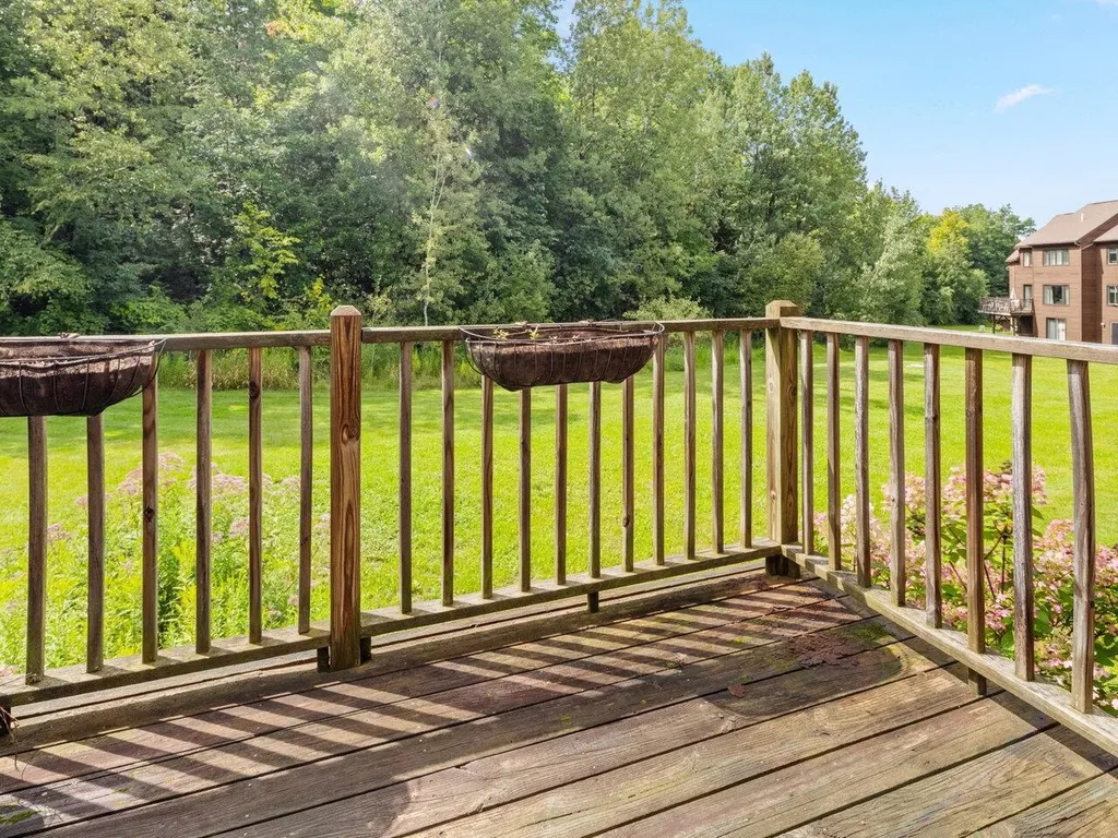 450 Acorn Lane Shelburne VT 05482