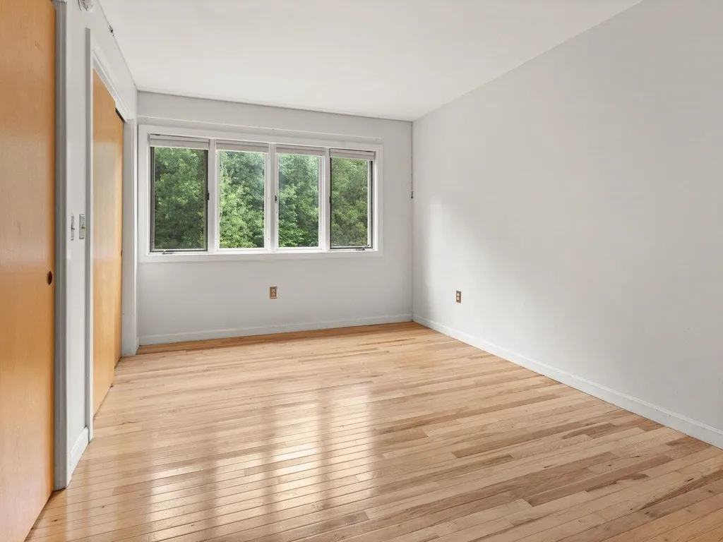 450 Acorn Lane Shelburne VT 05482