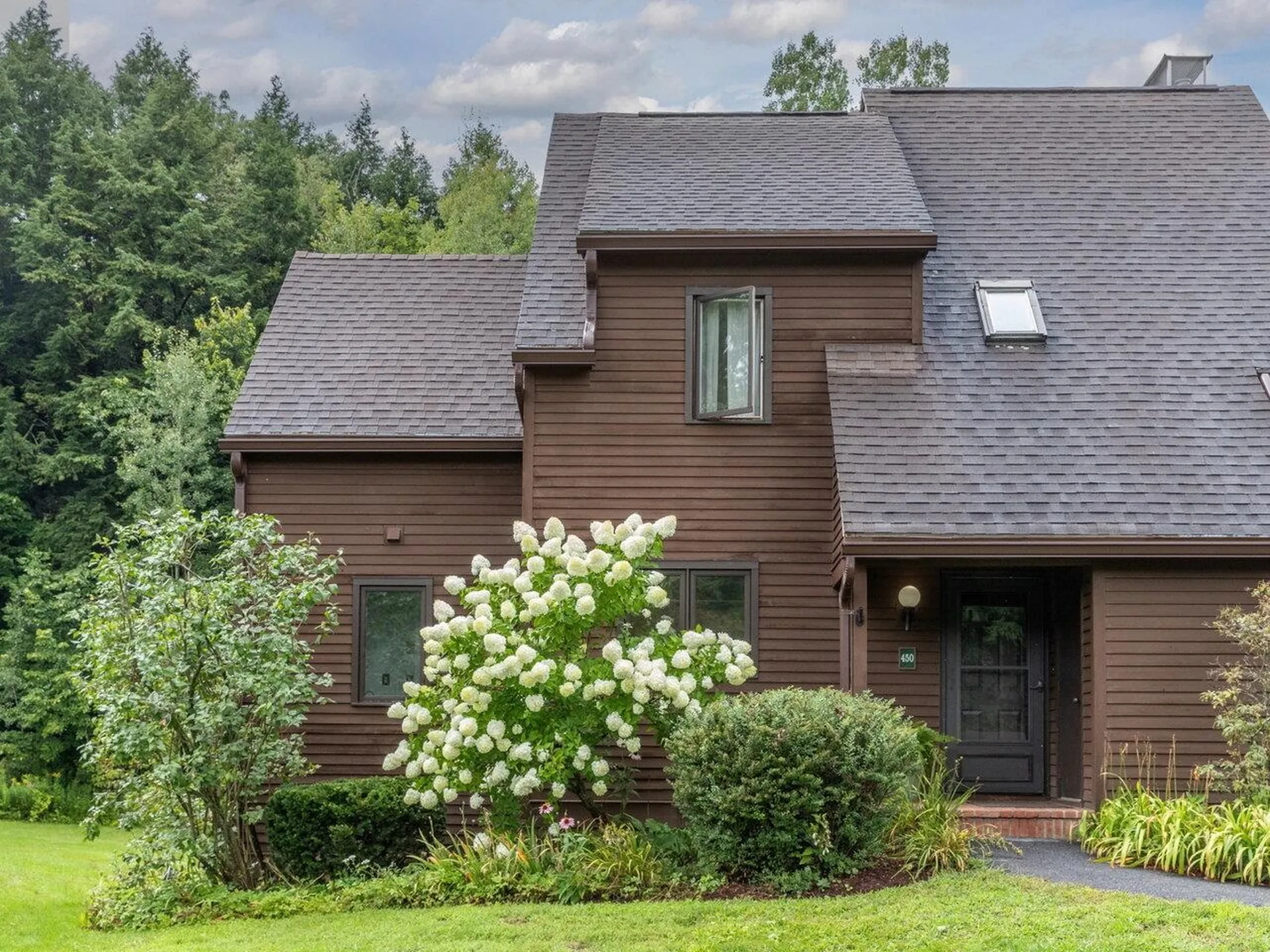 450 Acorn Lane Shelburne VT 05482