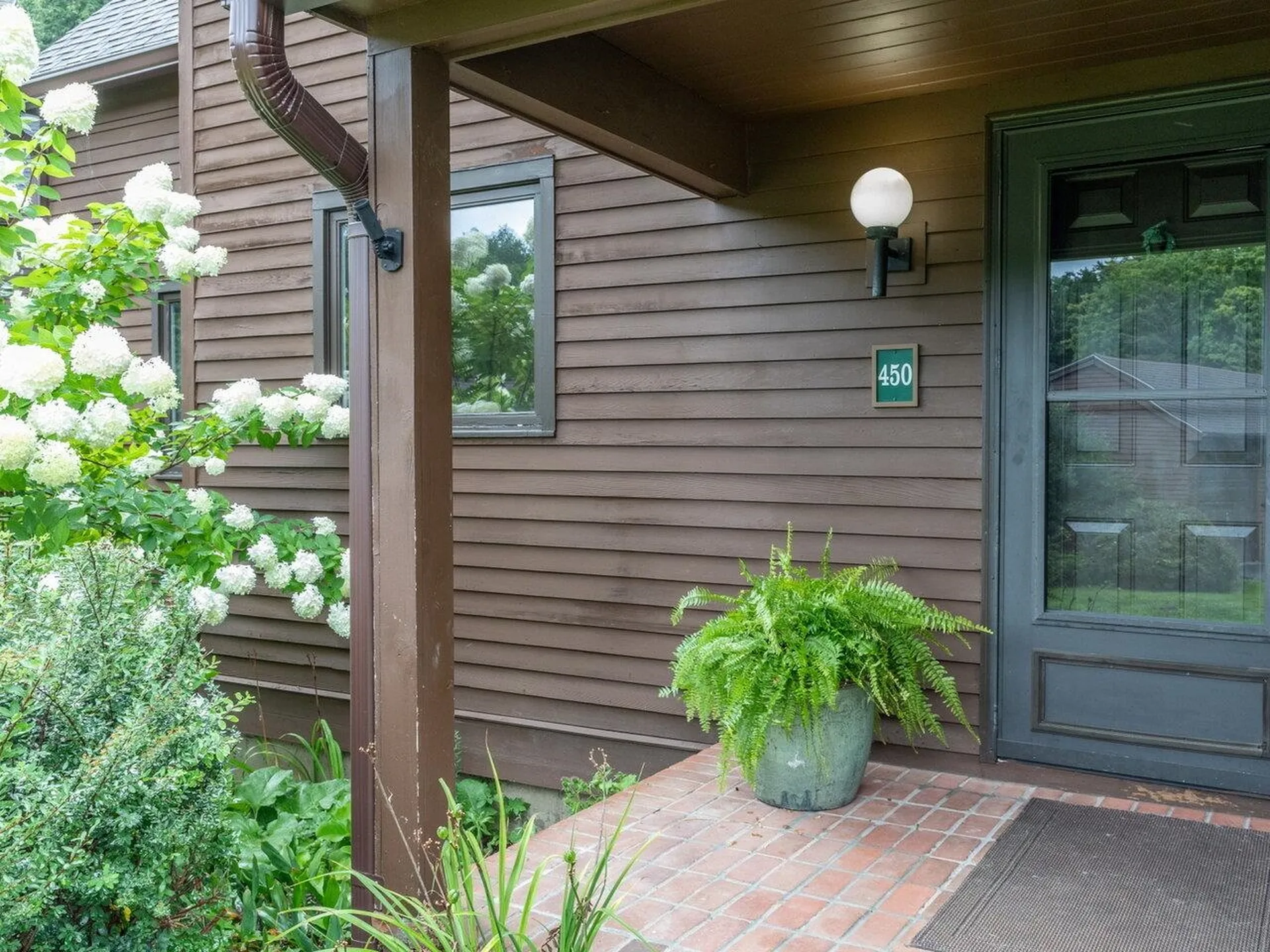 450 Acorn Lane Shelburne VT 05482
