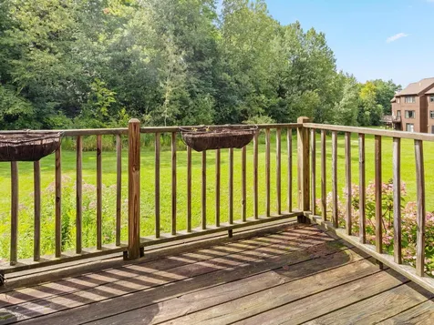 450 Acorn Lane Shelburne VT 05482