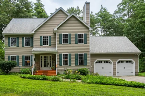 10 Homestead Road Amherst NH 03031