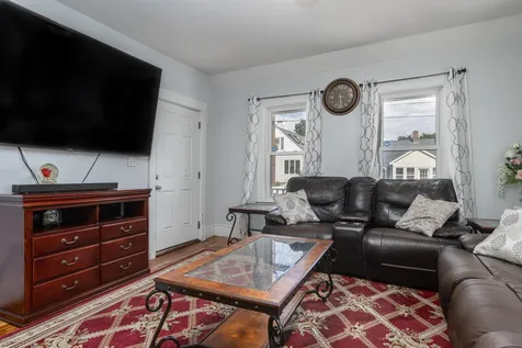 54 Claremont Avenue Manchester NH 03103