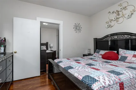 54 Claremont Avenue Manchester NH 03103