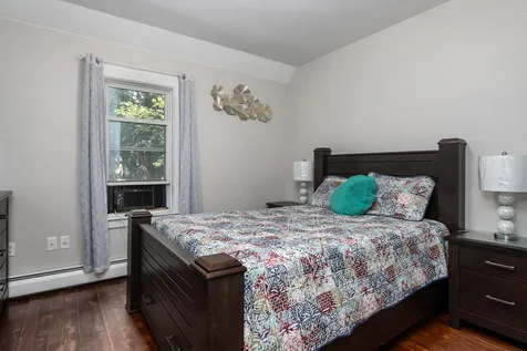 54 Claremont Avenue Manchester NH 03103