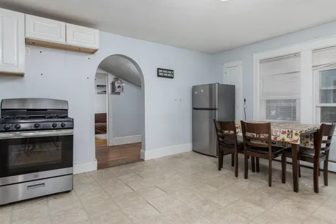 54 Claremont Avenue Manchester NH 03103