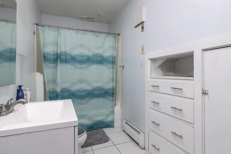54 Claremont Avenue Manchester NH 03103