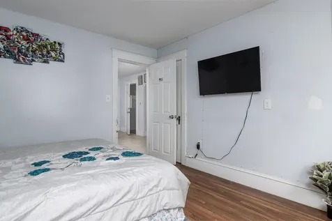 54 Claremont Avenue Manchester NH 03103
