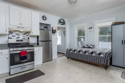 54 Claremont Avenue Manchester NH 03103