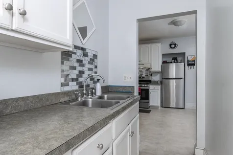 54 Claremont Avenue Manchester NH 03103