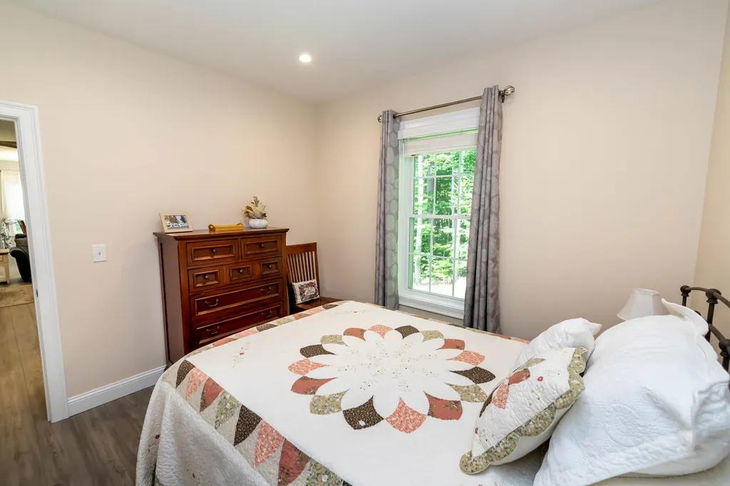 4 Mulberry Court Wolfeboro NH 03894