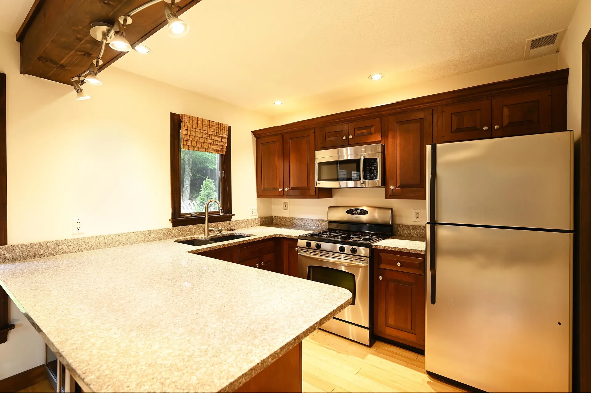 807 Murphys Road Hartford VT 05050