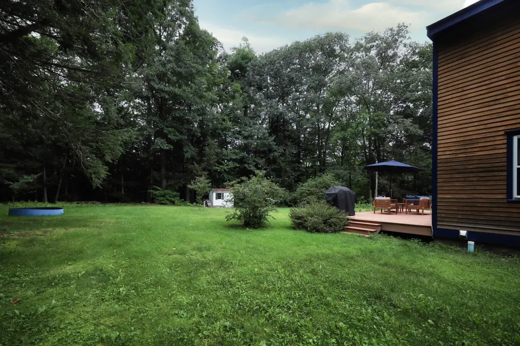 68 Winslow Road Dunbarton NH 03046