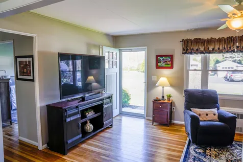2 Rundlett Street Concord NH 03301