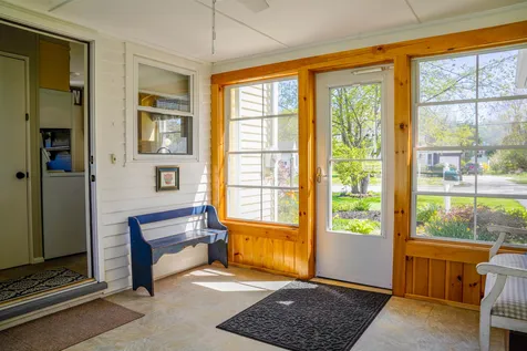 2 Rundlett Street Concord NH 03301