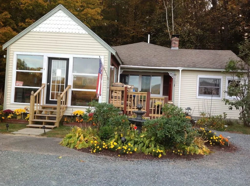 2901 Us Route 3 Thornton NH 03285