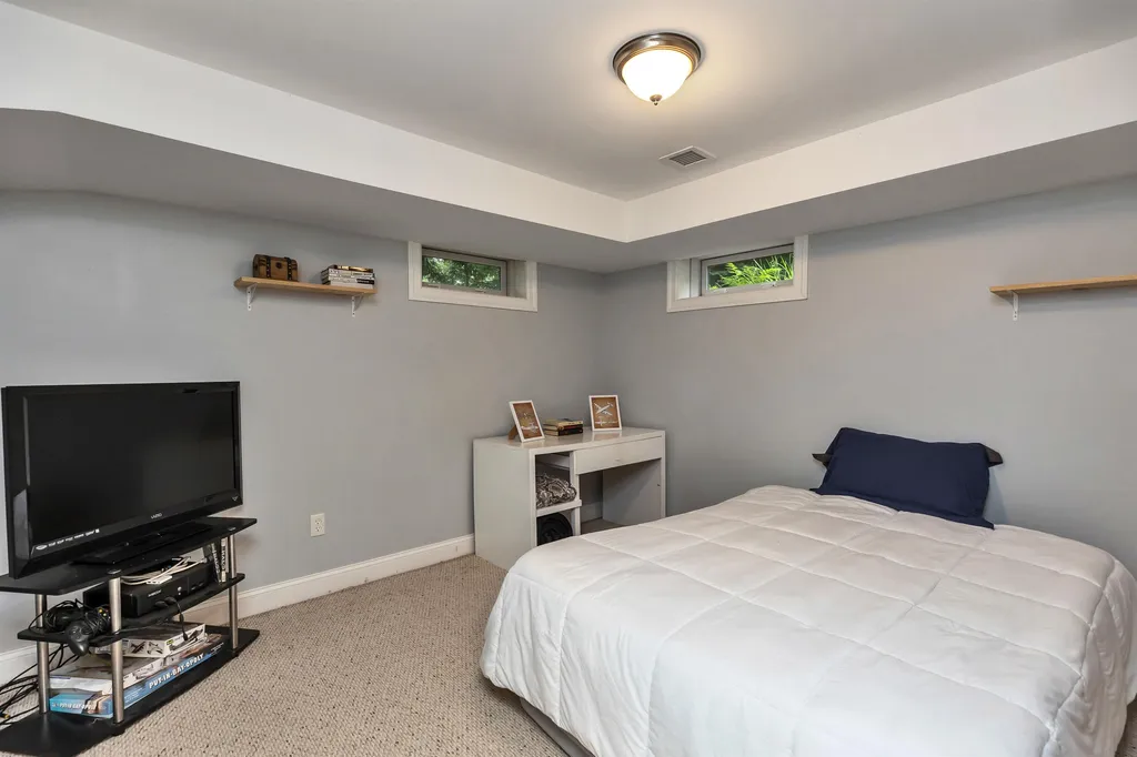164 Long Pond Road Northwood NH 03261