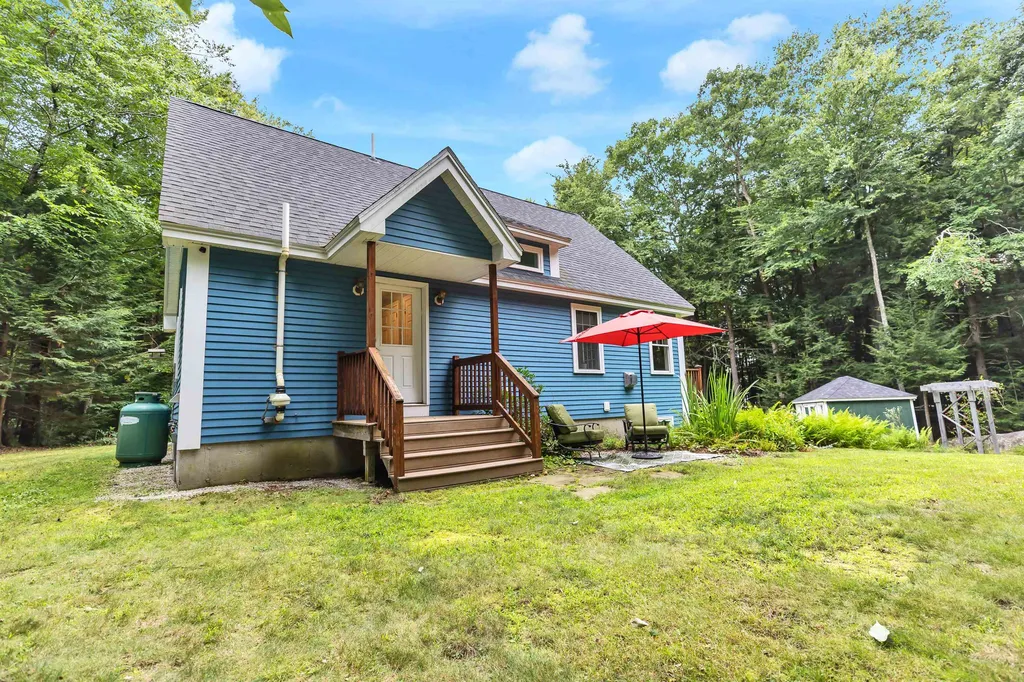 164 Long Pond Road Northwood NH 03261