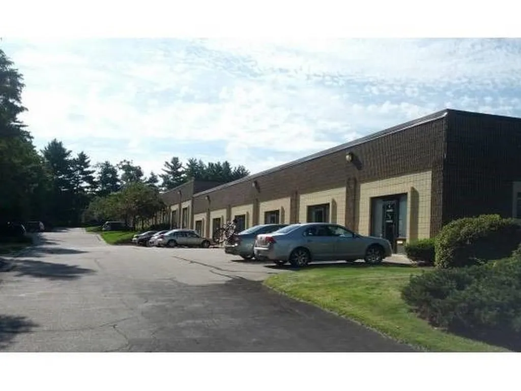 2 Townsend W Street Nashua NH 03063