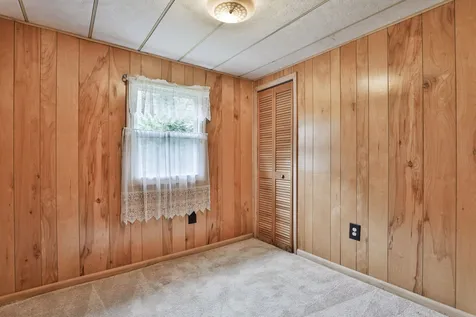 15 Greatstone Drive Nashua NH 03063