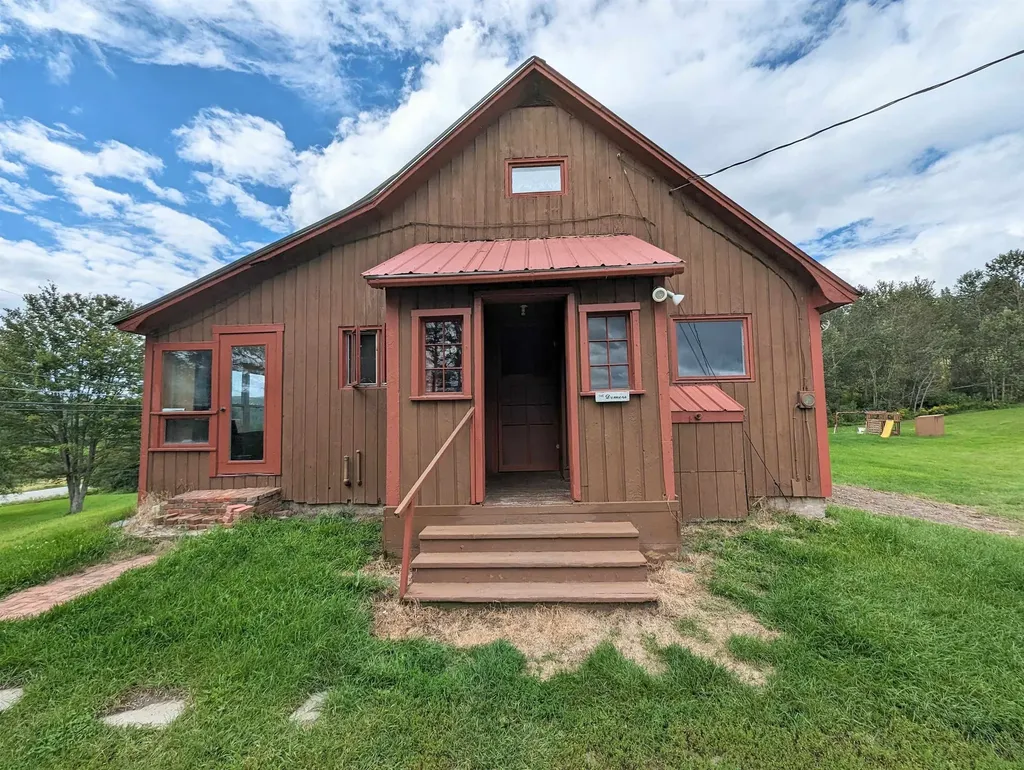 223 West Main Street Concord, VT Real Estate MLS 4966029