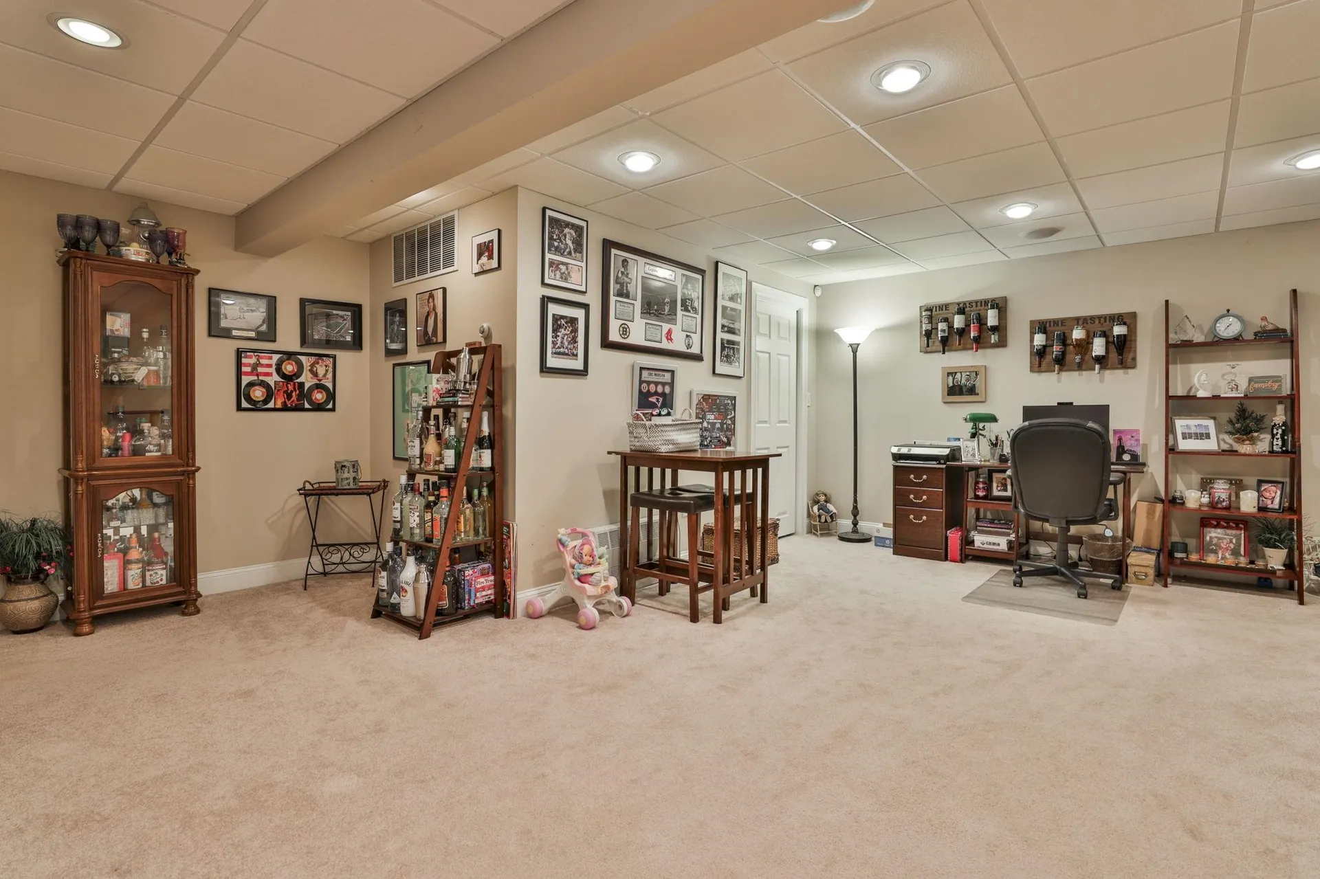 19 Sheas Drive Auburn NH 03032