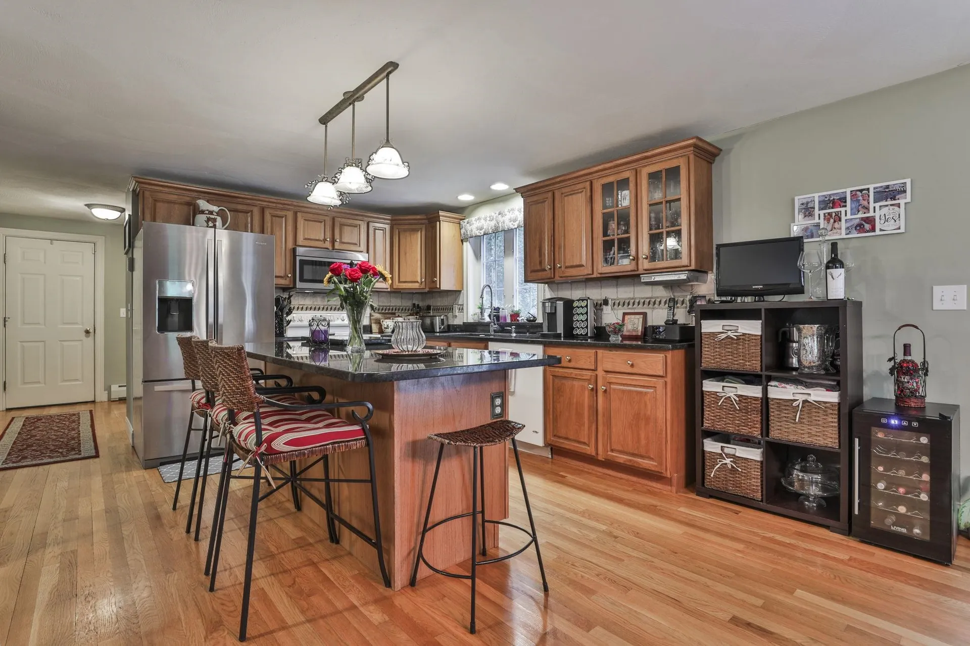 19 Sheas Drive Auburn NH 03032
