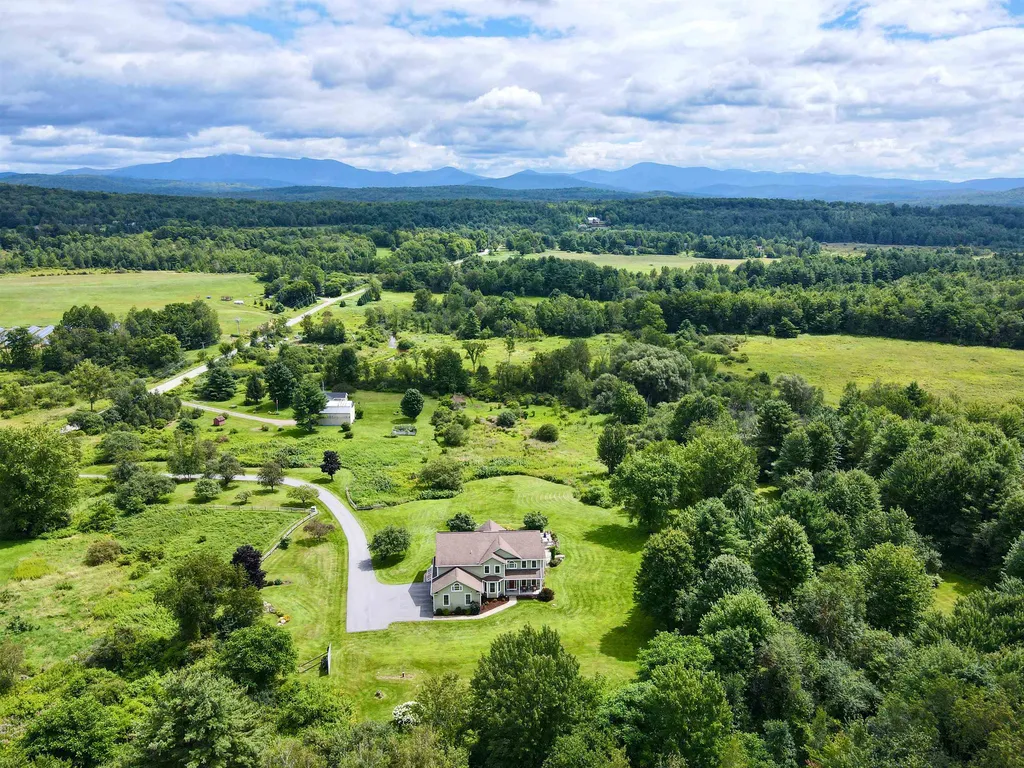 26 Colonel Page Road Essex VT 05452