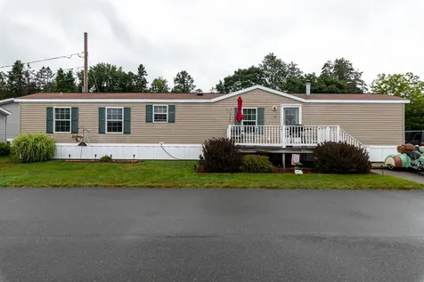 5 Eglin Boulevard Londonderry NH 03053