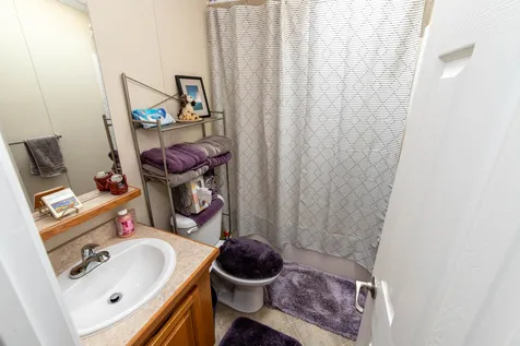 5 Eglin Boulevard Londonderry NH 03053