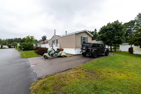5 Eglin Boulevard Londonderry NH 03053