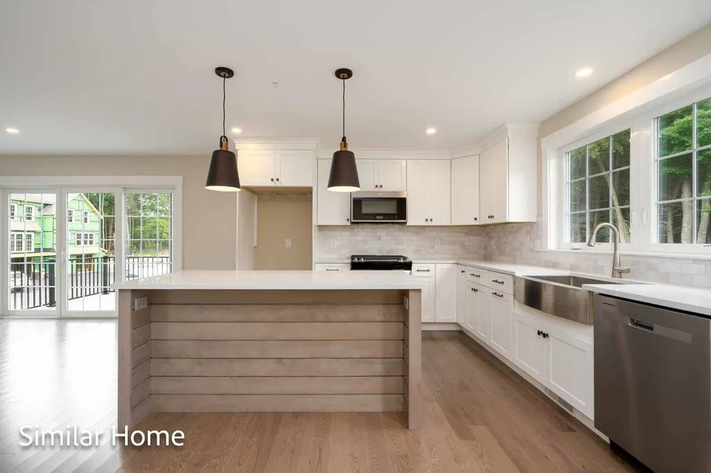 8 Thompson Way Rye NH 03870