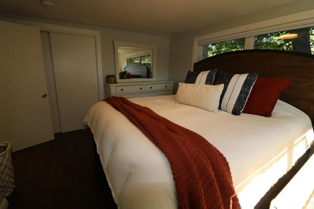 10 Fletcher Drive Jaffrey NH 03452