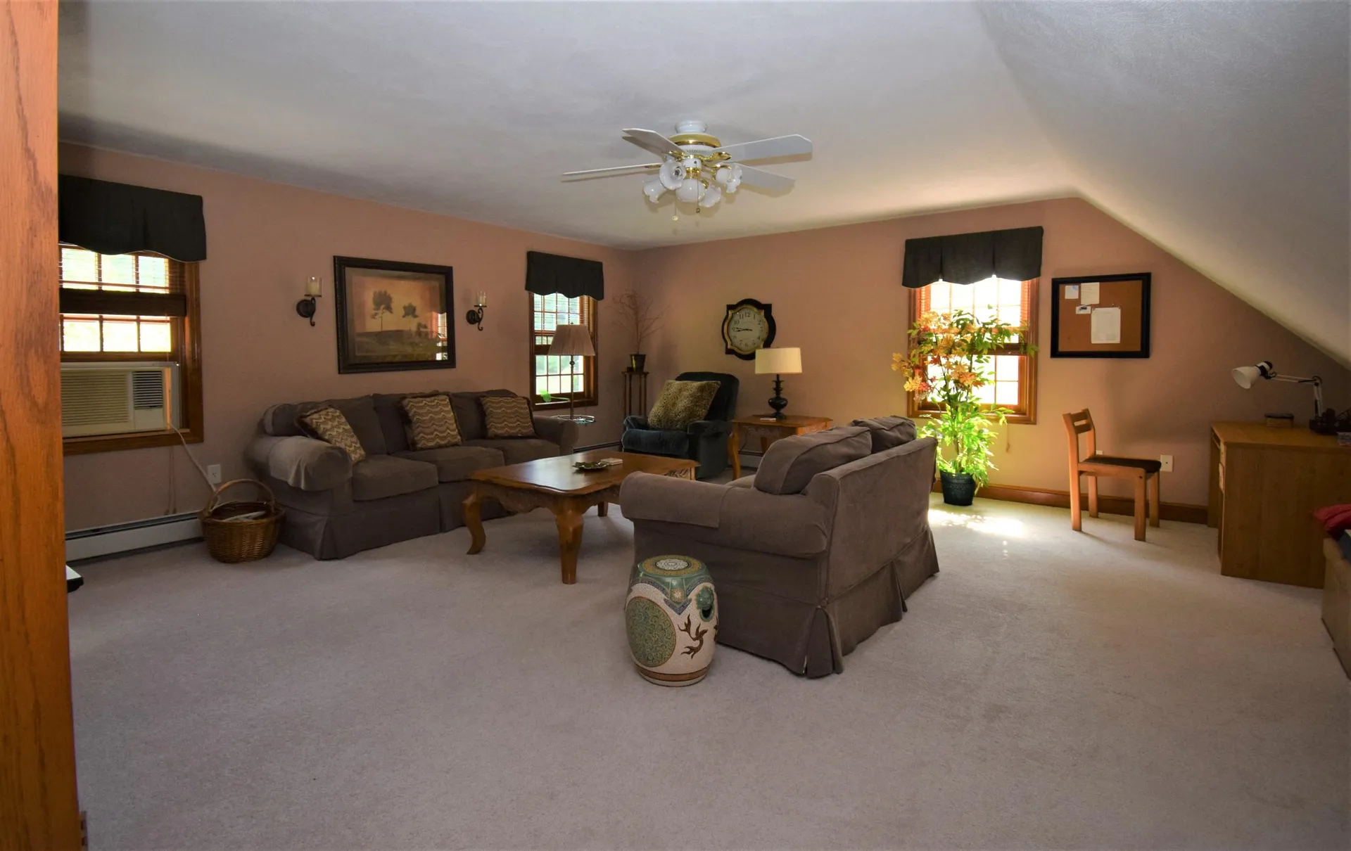 27 Exeter Road Kingston NH 03848
