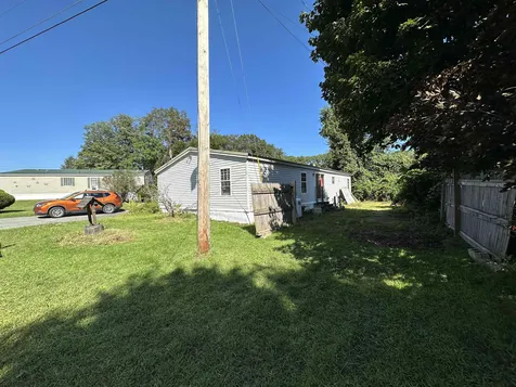 24 Avery Circle Winchester NH 03470
