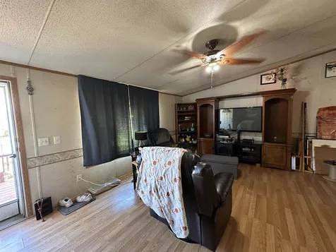 24 Avery Circle Winchester NH 03470